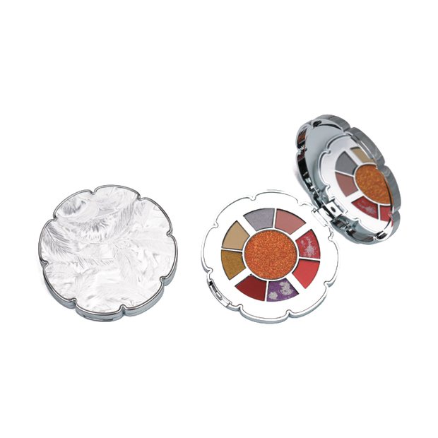 Flower shaped palette with lace pattern lid and round pans